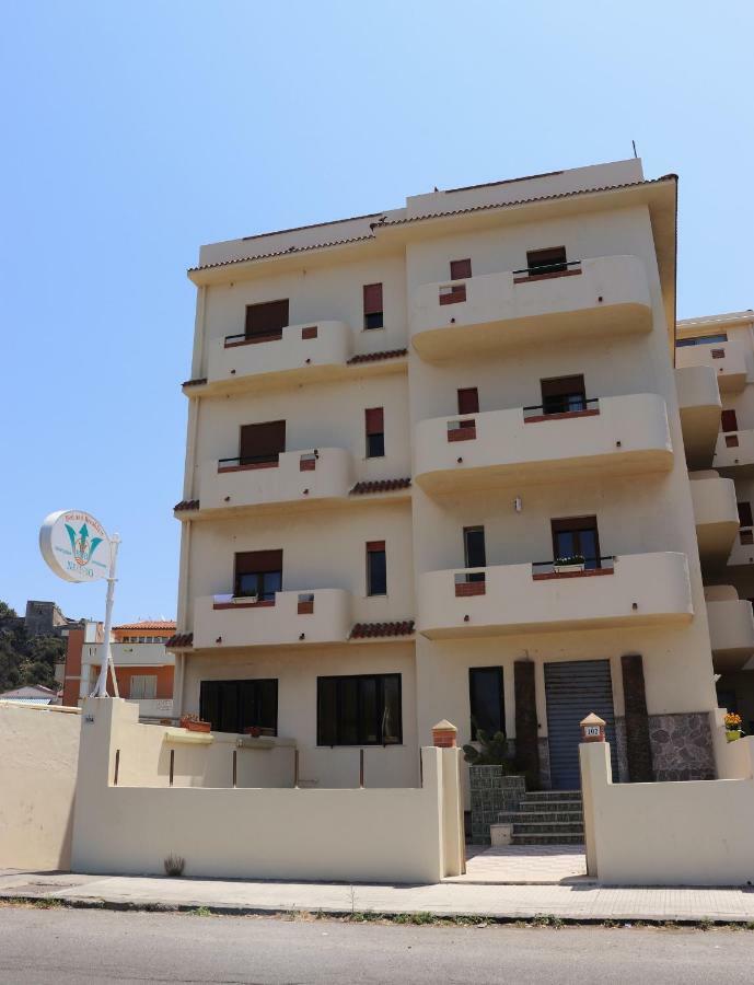 B&B Nettuno Beach Milazzo Exteriér fotografie